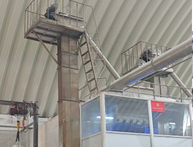 Strategi Mesin Pengemasan Garam Bentuk vertikal isi segel garis berpusat Untuk kantong ritel