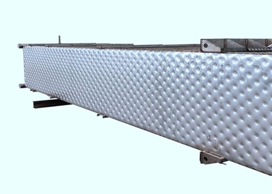 Efisiensi Tinggi 12x2m Pelat Berlesung Panas Dengan Piring Bantal Timbul